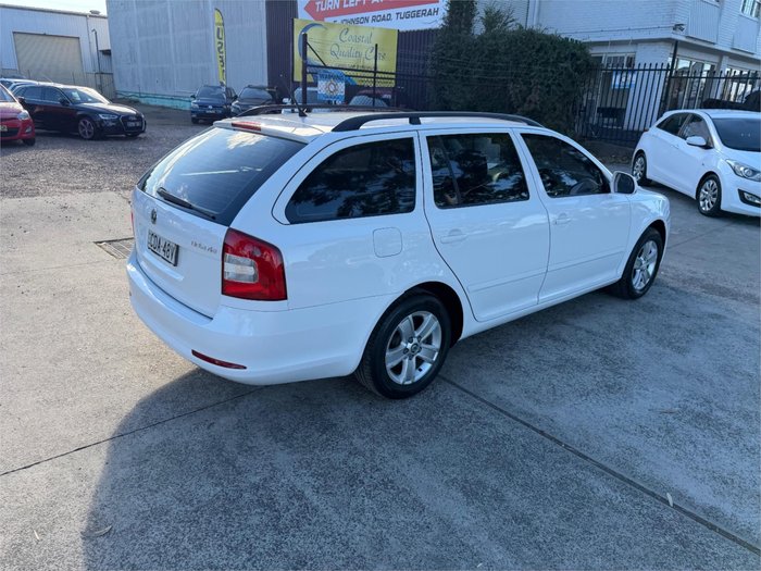 2011 SKODA OCTAVIA 90 TSI