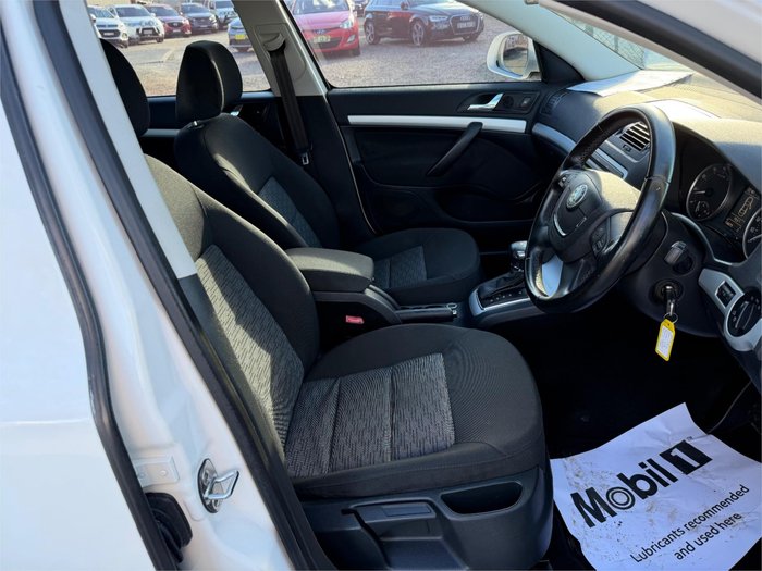 2011 SKODA OCTAVIA 90 TSI