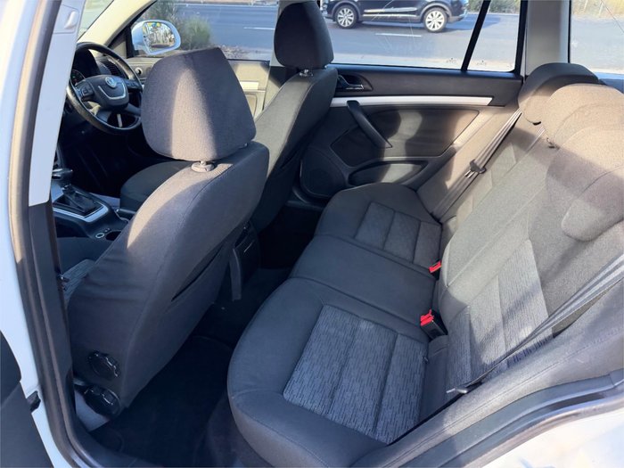 2011 SKODA OCTAVIA 90 TSI