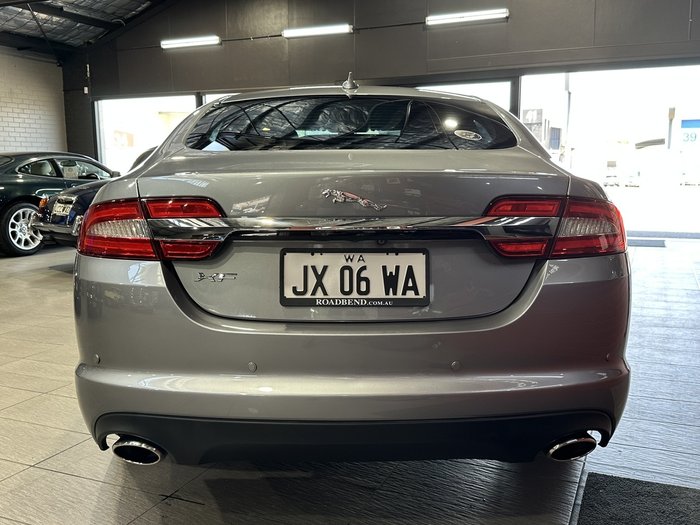 2013 Jaguar XF Luxury