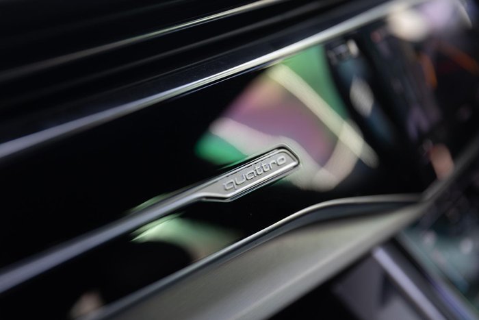 2020 Audi Q7 50 TDI S line
