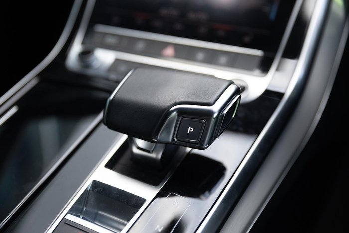 2020 Audi Q7 50 TDI S line
