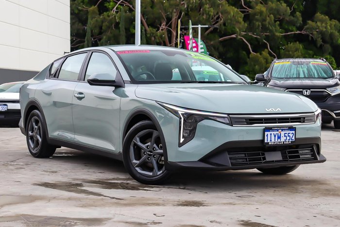 2025 Kia K4 S