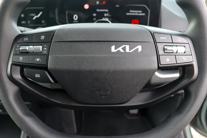 2025 Kia K4 S
