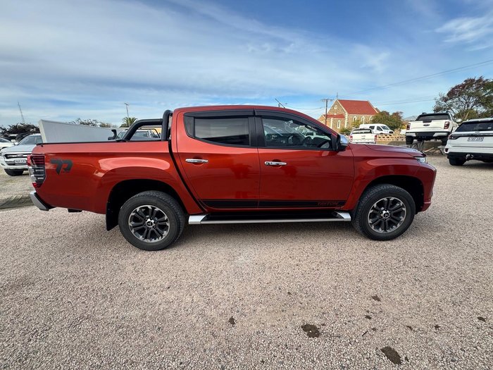 2019 Mitsubishi Triton GLS MR MY20 4X4 Dual Range Orange