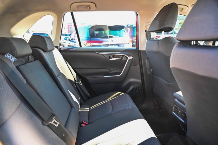 2022 Toyota RAV4 GXL