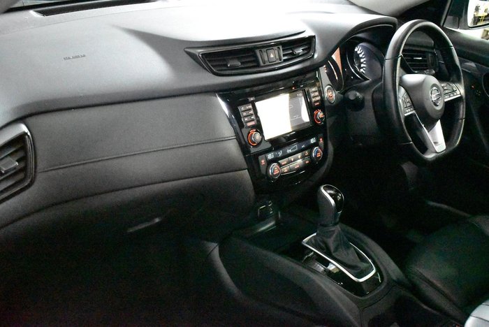 2020 Nissan X-TRAIL ST-L