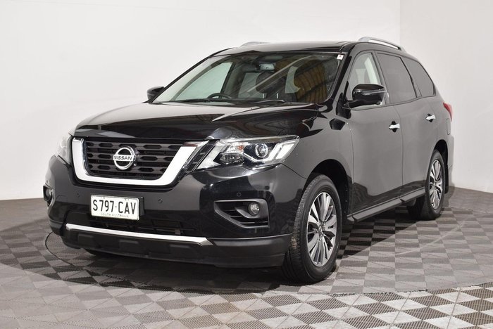 2019 Nissan Pathfinder ST-L