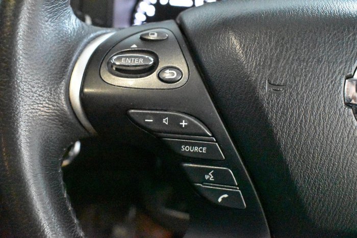 2019 Nissan Pathfinder ST-L