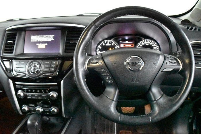 2019 Nissan Pathfinder ST-L