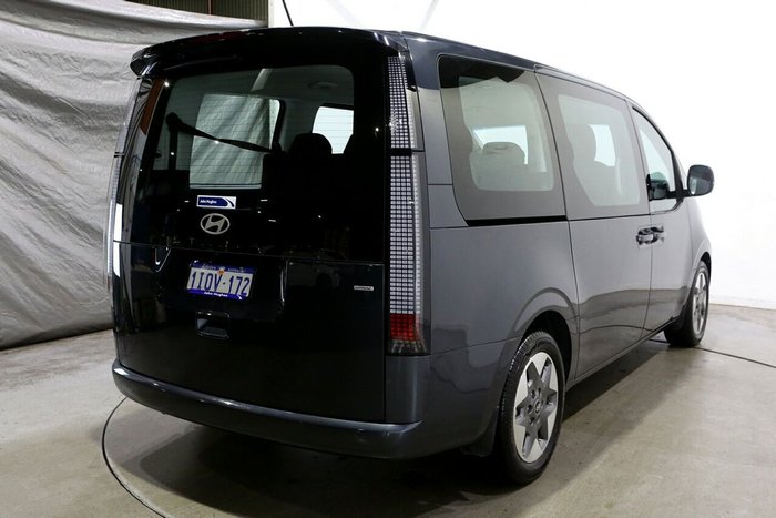 2024 Hyundai STARIA Elite