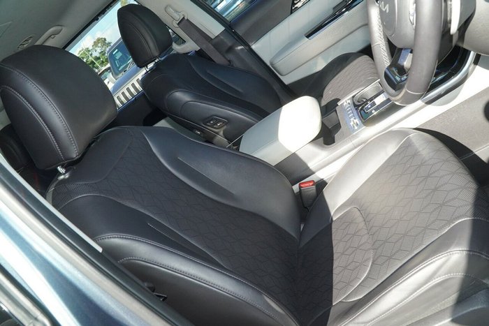 2022 Kia Carnival Platinum