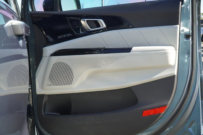 2022 Kia Carnival Platinum
