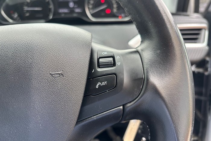 2016 Peugeot 208 Allure