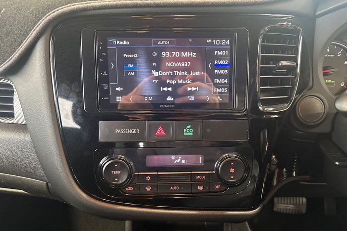 2015 Mitsubishi Outlander LS