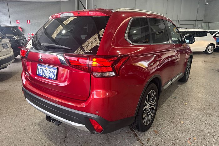 2015 Mitsubishi Outlander LS