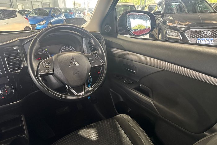 2015 Mitsubishi Outlander LS