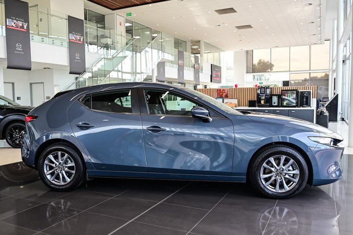 2025 Mazda 3 G20 Pure