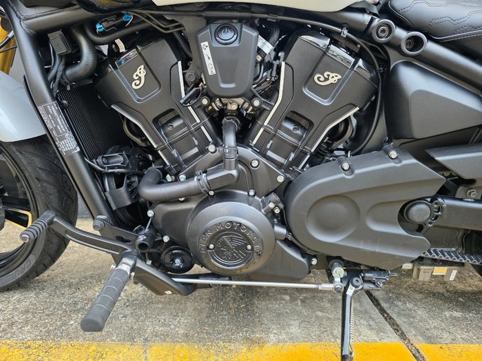 2025 Indian SCOUT 101 LIMITED GHOST WHITE METALLIC