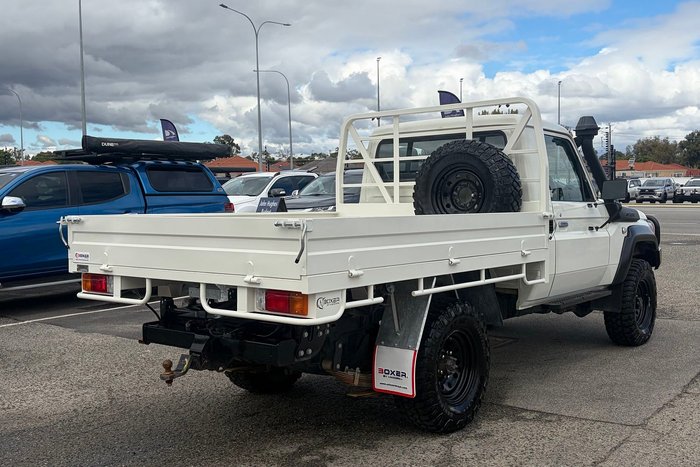 2020 Toyota Landcruiser Workmate