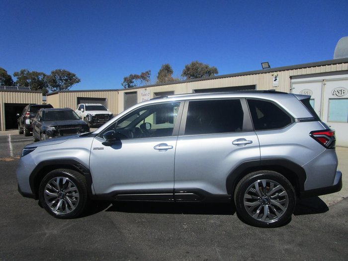 2025 Subaru Forester Hybrid Touring