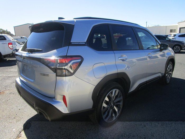 2025 Subaru Forester Hybrid Touring