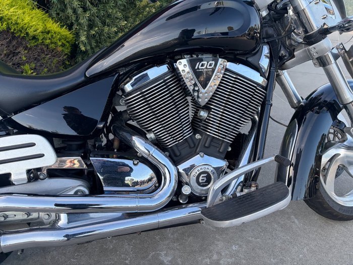 2008 VICTORY KINGPIN 8-BALL Solid Black