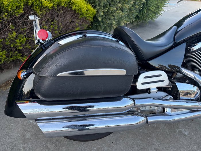 2008 VICTORY KINGPIN 8-BALL Solid Black