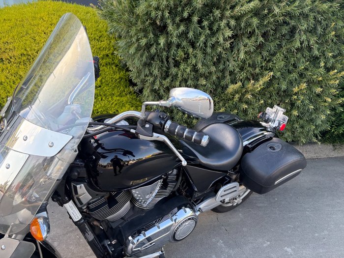 2008 VICTORY KINGPIN 8-BALL Solid Black