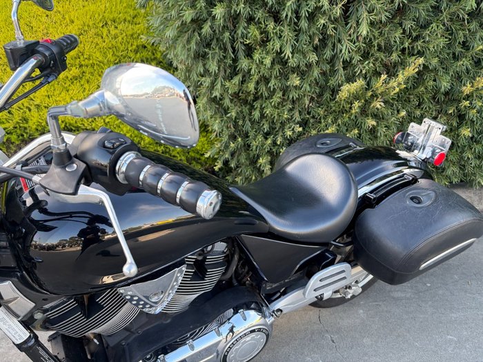 2008 VICTORY KINGPIN 8-BALL Solid Black