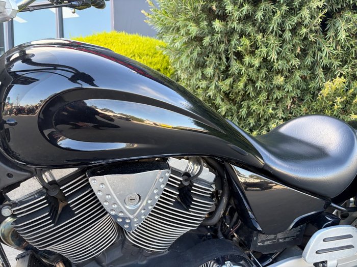 2008 VICTORY KINGPIN 8-BALL Solid Black