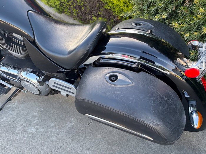 2008 VICTORY KINGPIN 8-BALL Solid Black