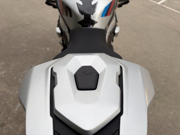 2025 BMW Motorrad M 1000 R COMPETITION White