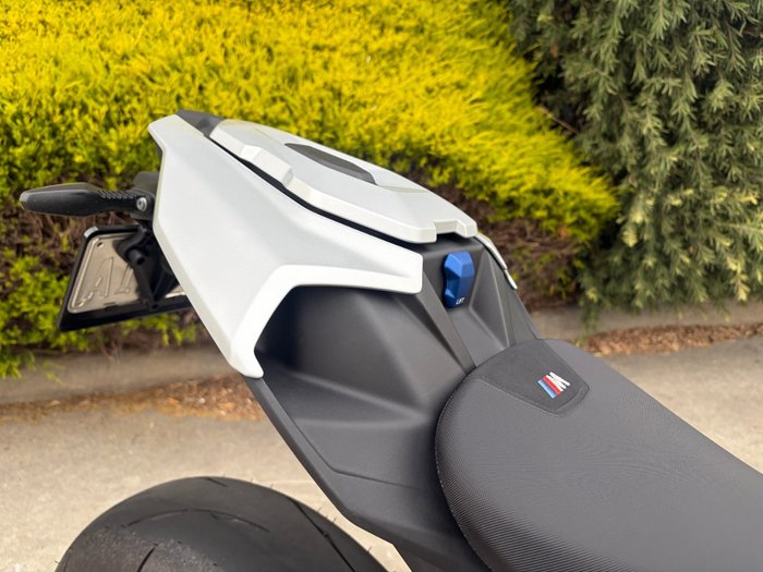 2025 BMW Motorrad M 1000 R COMPETITION White