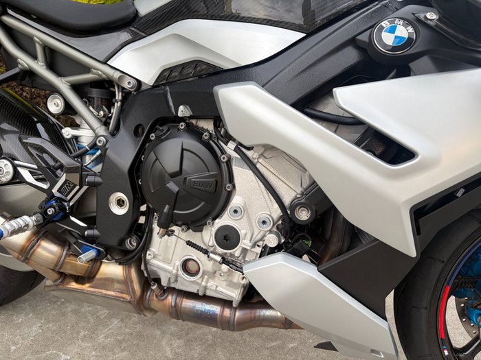 2025 BMW Motorrad M 1000 R COMPETITION White