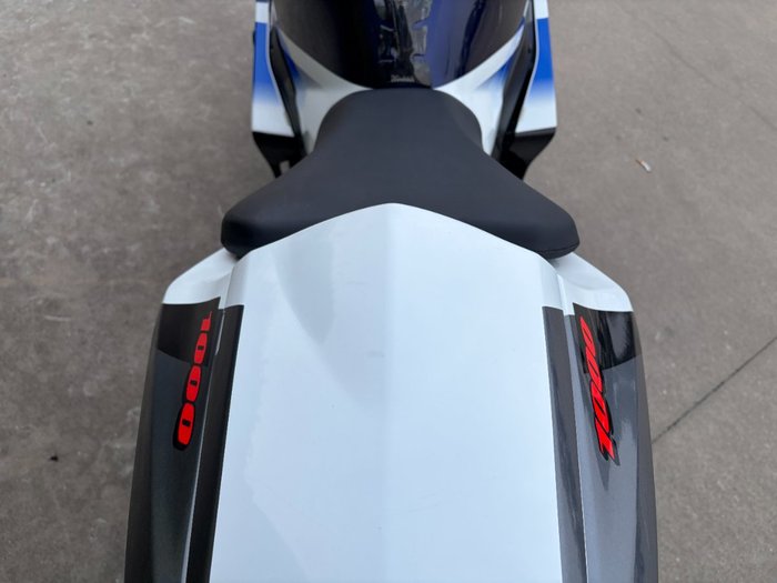 2003 Suzuki GSX-R1000