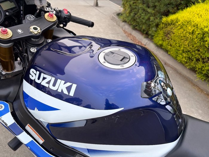2003 Suzuki GSX-R1000