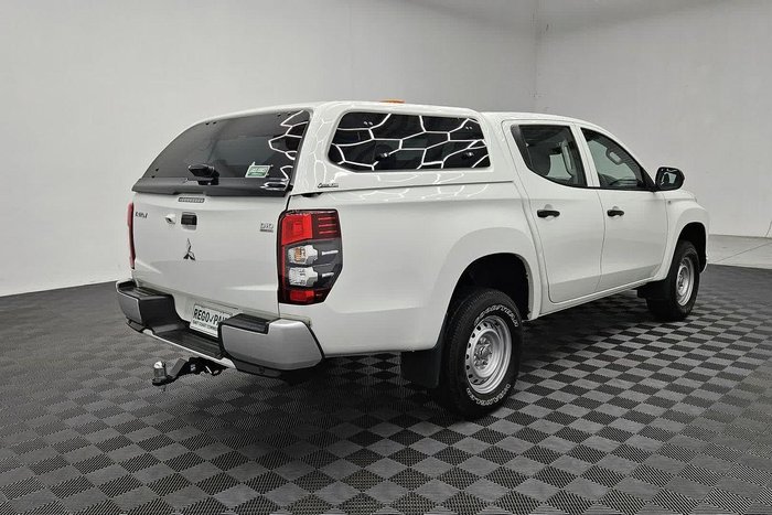 2020 Mitsubishi Triton GLX ADAS