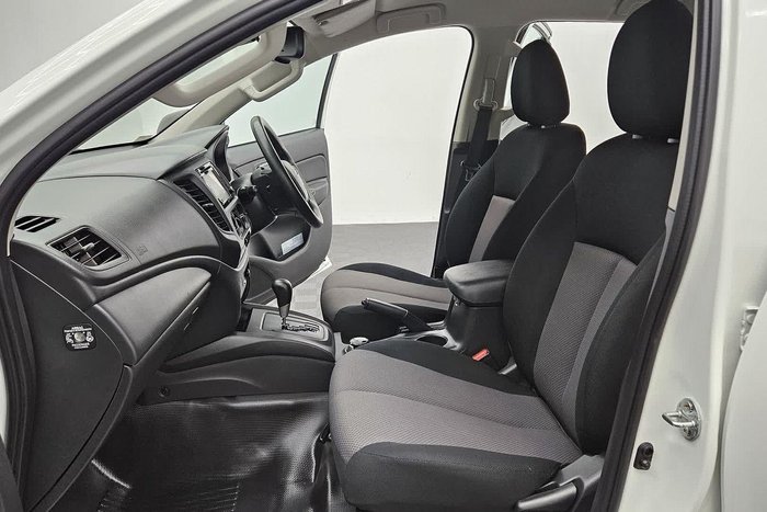 2020 Mitsubishi Triton GLX ADAS