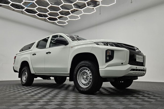 2020 Mitsubishi Triton GLX ADAS