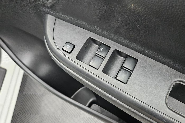 2020 Mitsubishi Triton GLX ADAS