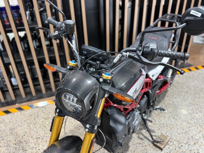 2022 Indian FTR R 1200 CARBON CARBON FIBER