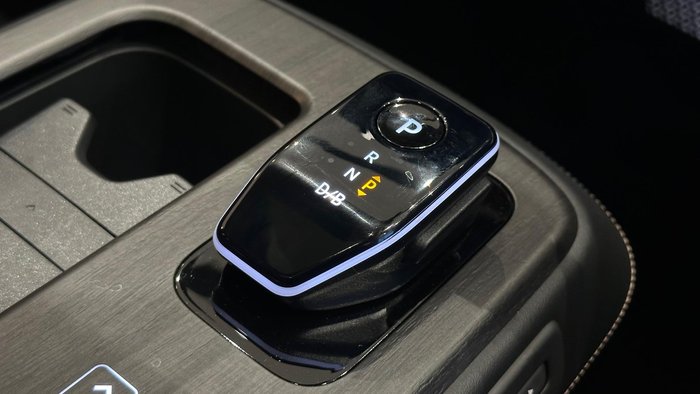 2025 Nissan Ariya Advance+
