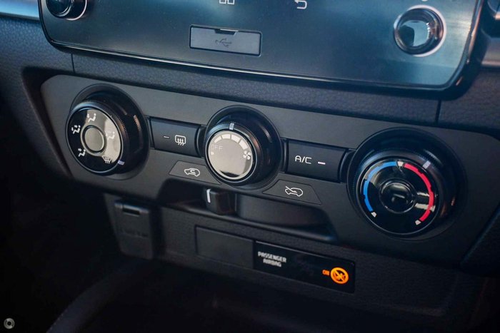 2025 Mazda BT-50 XT