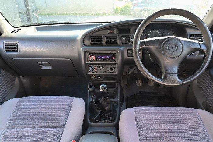 2001 Mazda Bravo Plus B2500 4X4 Colorado Red