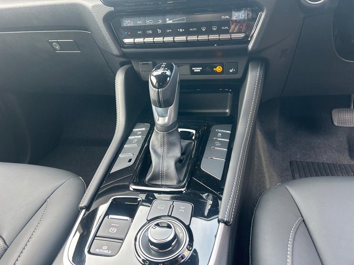 2025 Isuzu MU-X LS-T