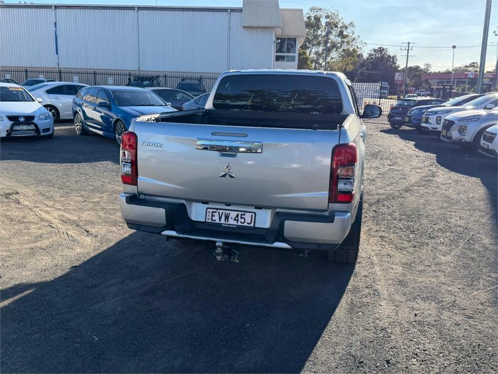 2022 MITSUBISHI TRITON GLS (4x4) MR MY22 SILVER OR CHROME