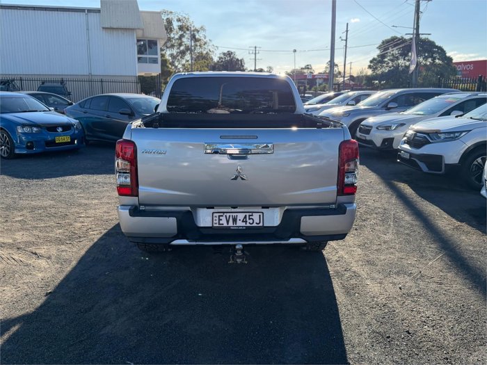 2022 MITSUBISHI TRITON GLS (4x4) MR MY22 SILVER OR CHROME