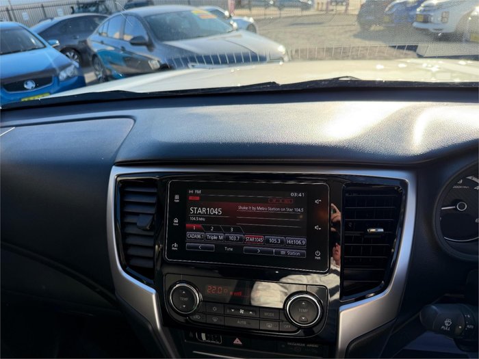 2022 MITSUBISHI TRITON GLS (4x4) MR MY22 SILVER OR CHROME