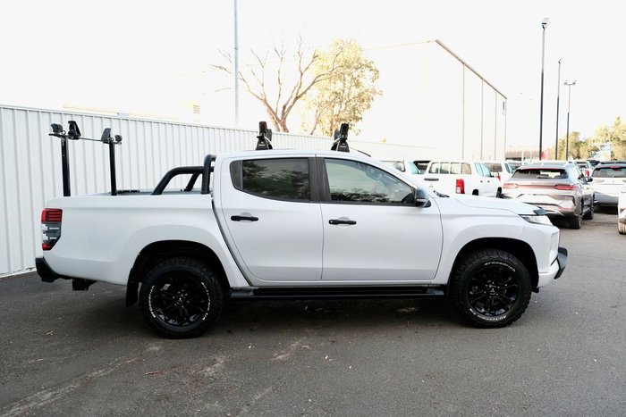 2022 Mitsubishi Triton